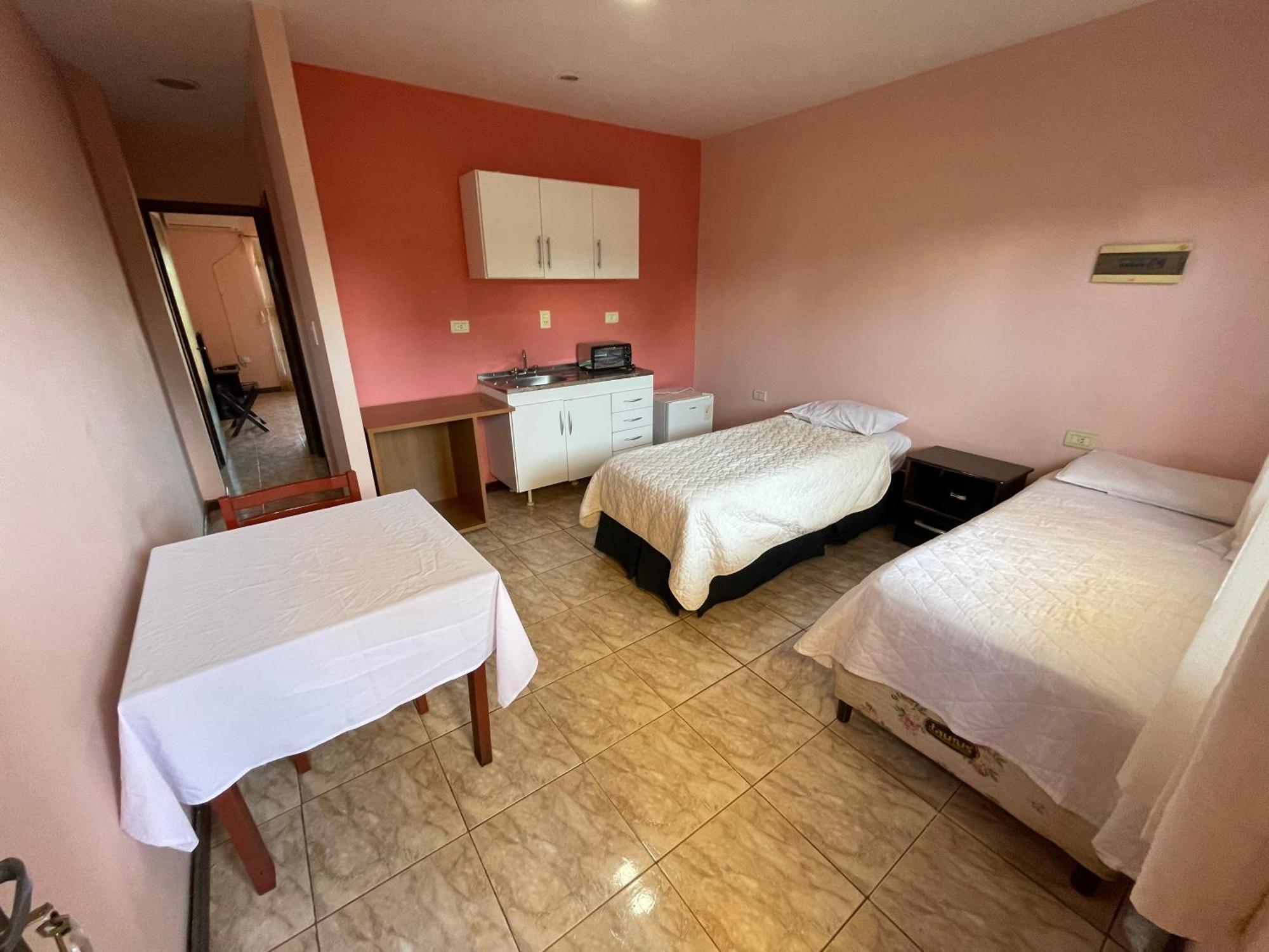 Aparthotel El Tata Puerto Iguazú Exteriér fotografie